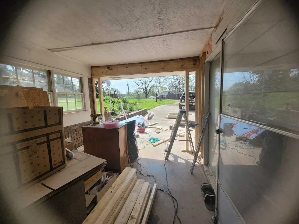 Air movers and dehumidifier for Drying & Dehumidification in Black Jack